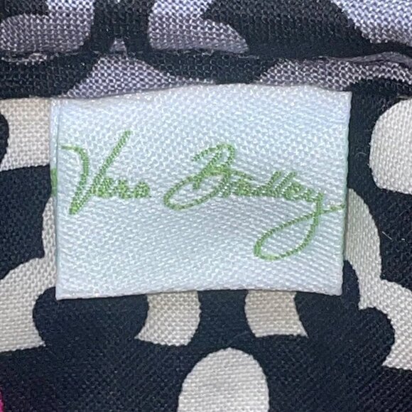 Vera Bradley Women’s Black & Pink Quilted Floral Patterned Crossbody Bag Sz S - Picture 6 of 13